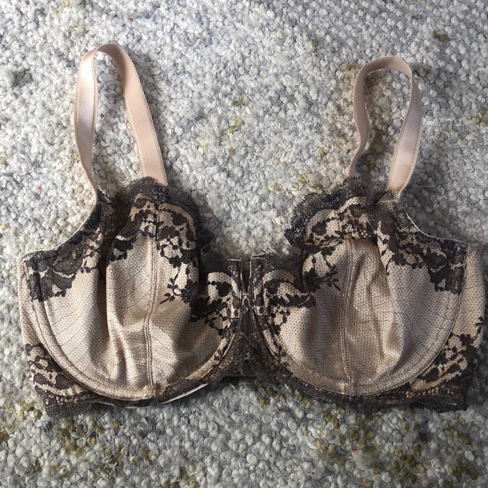 Wacoal 34 DDD Lace Bra